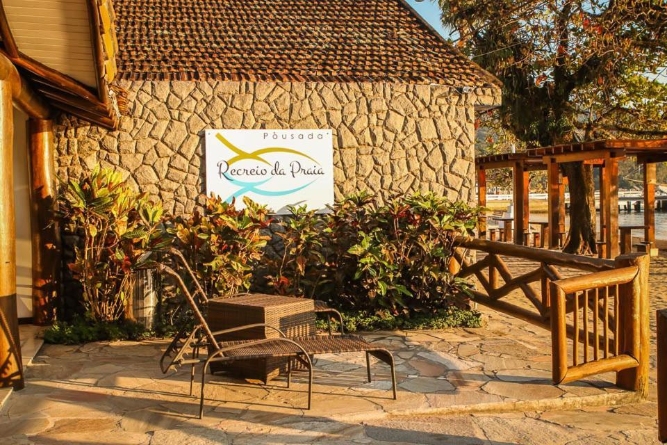 Pousada Recreio Da Praia Vila do Abraao ภายนอก รูปภาพ