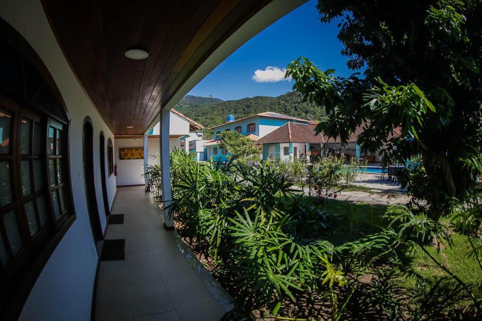 Pousada Recreio Da Praia Vila do Abraao ภายนอก รูปภาพ